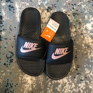 Women’s Nike slides